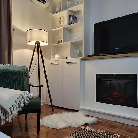 Ogledalce, 51m2, Potpuno Opremljeno, Smestaj *