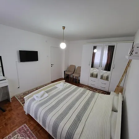 Apartment Smestaj - Ogledalce *