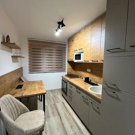 Ogledalce, 51m2, Potpuno Opremljeno, Smestaj Daire