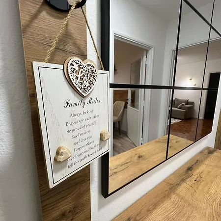 Ogledalce, 51m2, Potpuno Opremljeno, Smestaj Daire