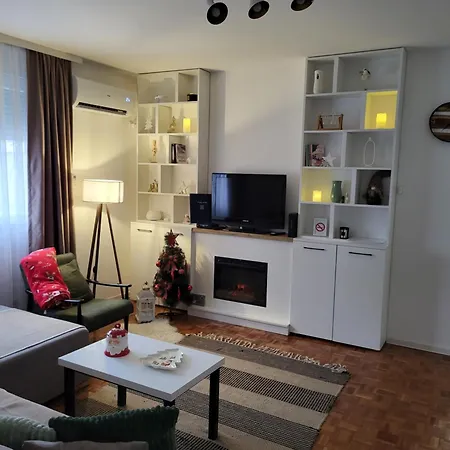 Daire Ogledalce, 51m2, Potpuno Opremljeno, Smestaj