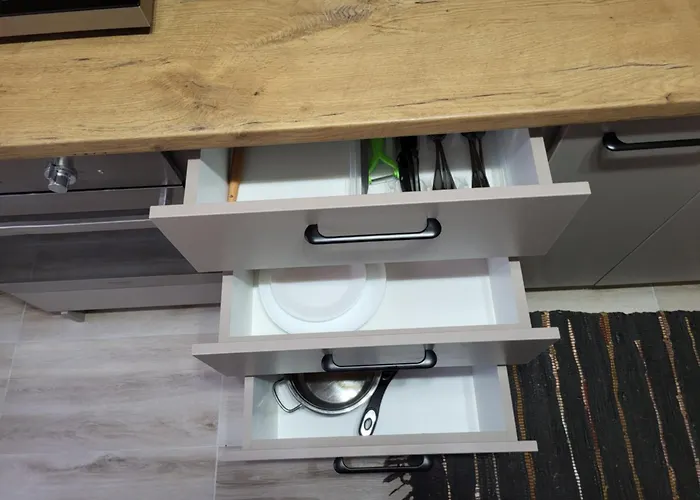 公寓 Ogledalce, 51m2, Potpuno Opremljeno, Smestaj