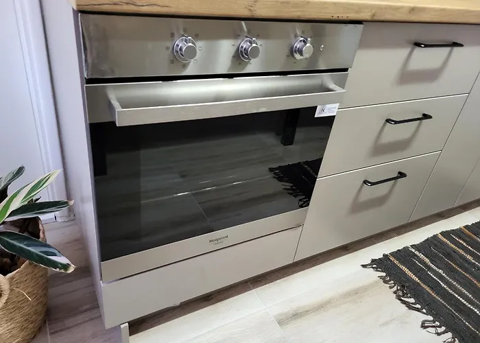 公寓 Ogledalce, 51m2, Potpuno Opremljeno, Smestaj